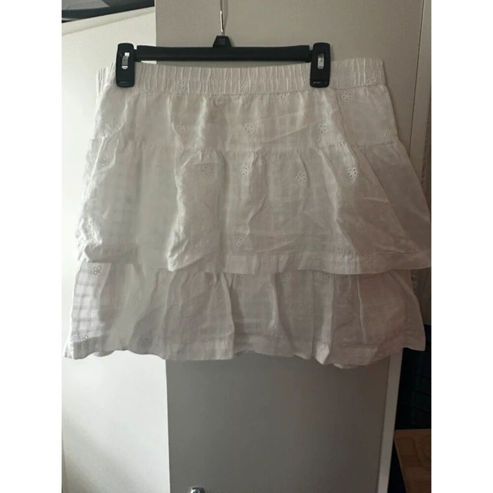 Universal Thread White Eyelet Tiered Mini Skirt – Size Large